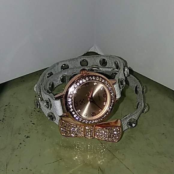 Charming Charlie Wrap Around Watch - Picture 1 of 3